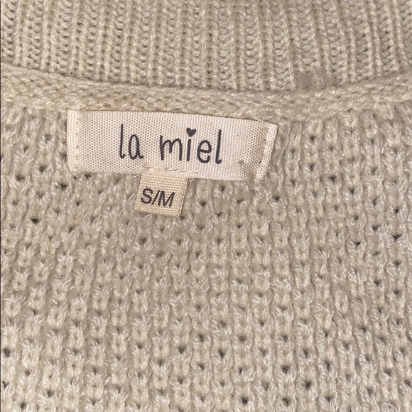 Distresses sweater - Picture 3 of 4